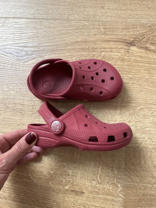 Crocs 8-9 — rozmiar 25 bordowe unisex