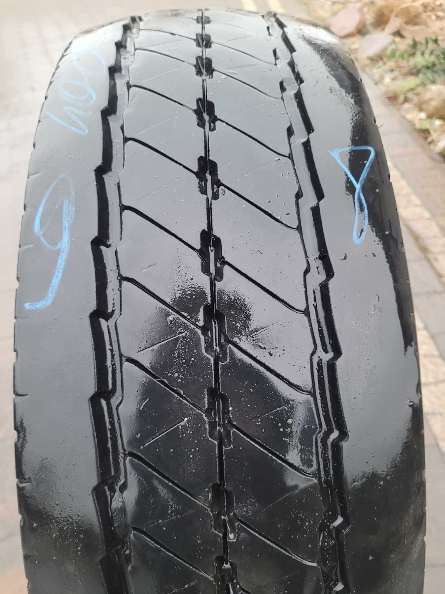 Opona 245/70 r17,5 GOOD YEAR KMAX S