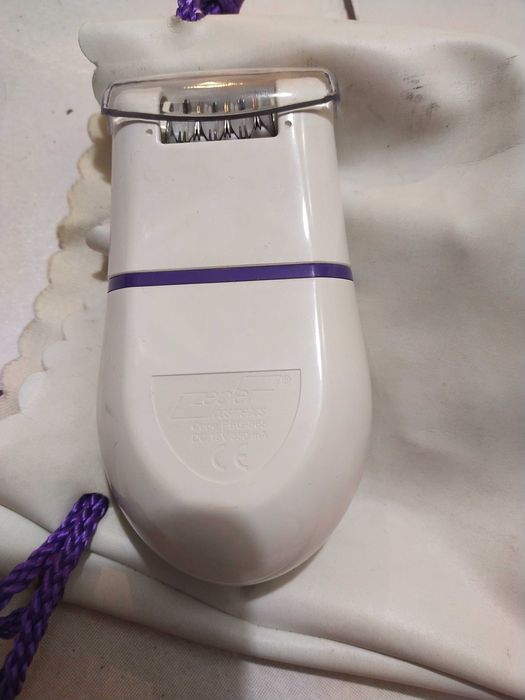 Skuteczny depilator do ciała Softelle marki Zepter