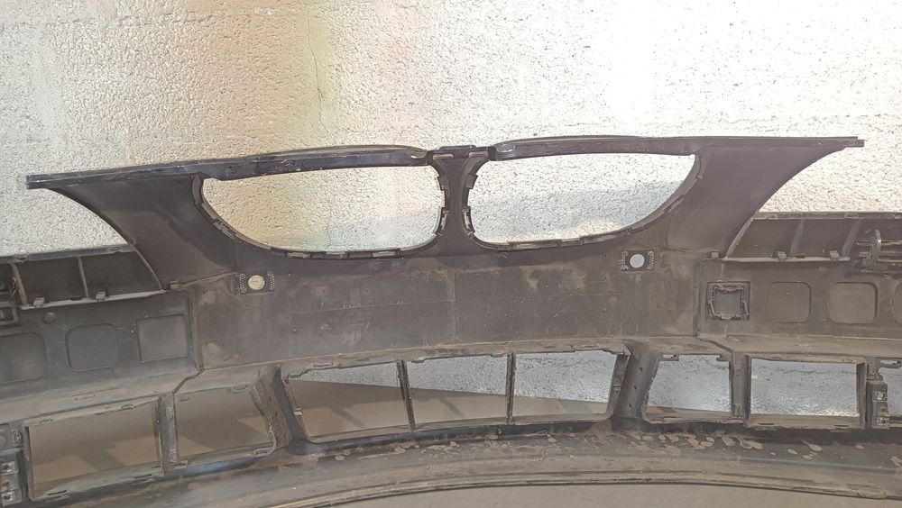 Vendo parachoque de frente BMW 5 series E60,61 ano 2003/07