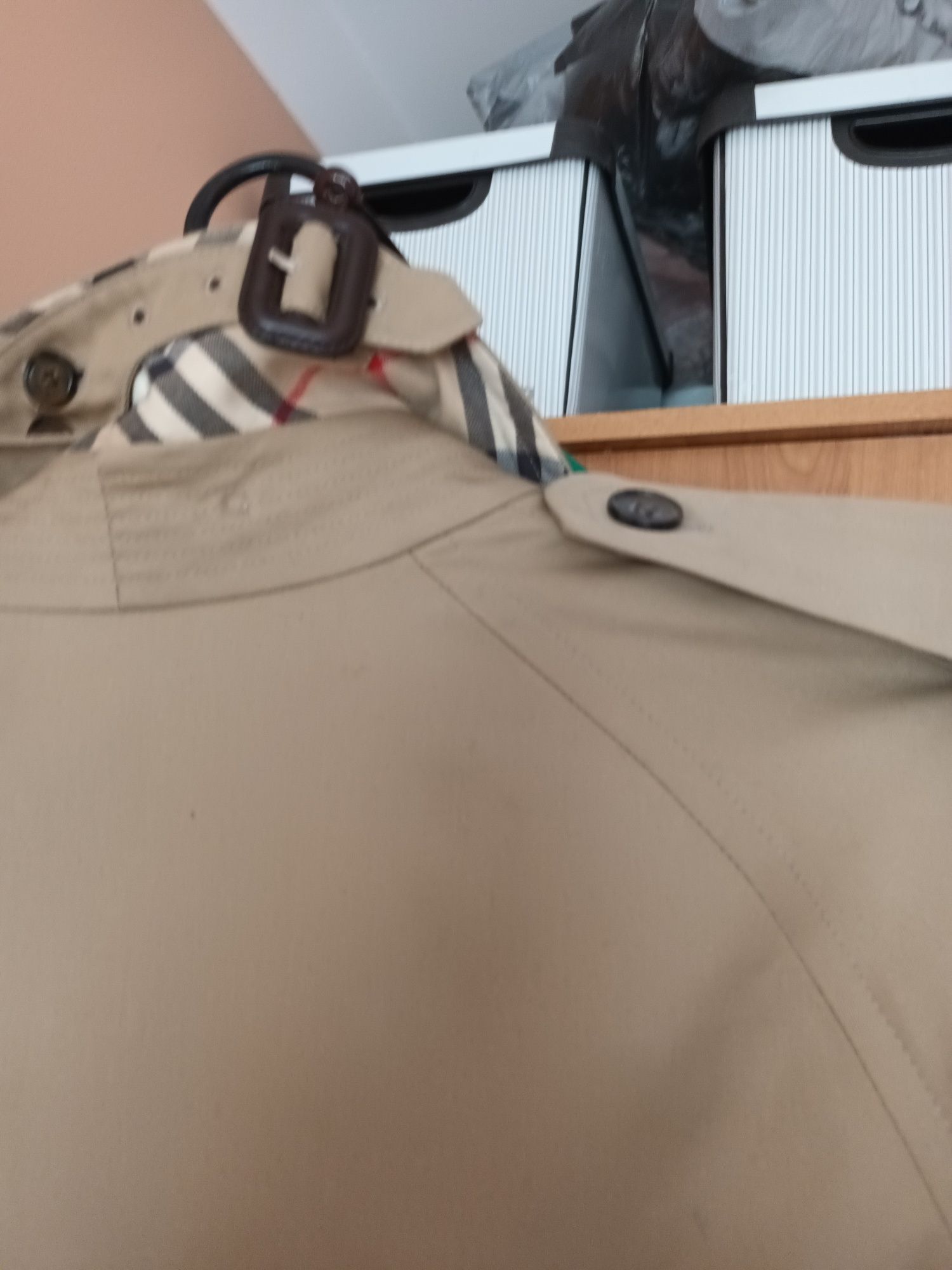 Pisz sms..Płaszcz Burberry,ang, męski kolor beżowy
