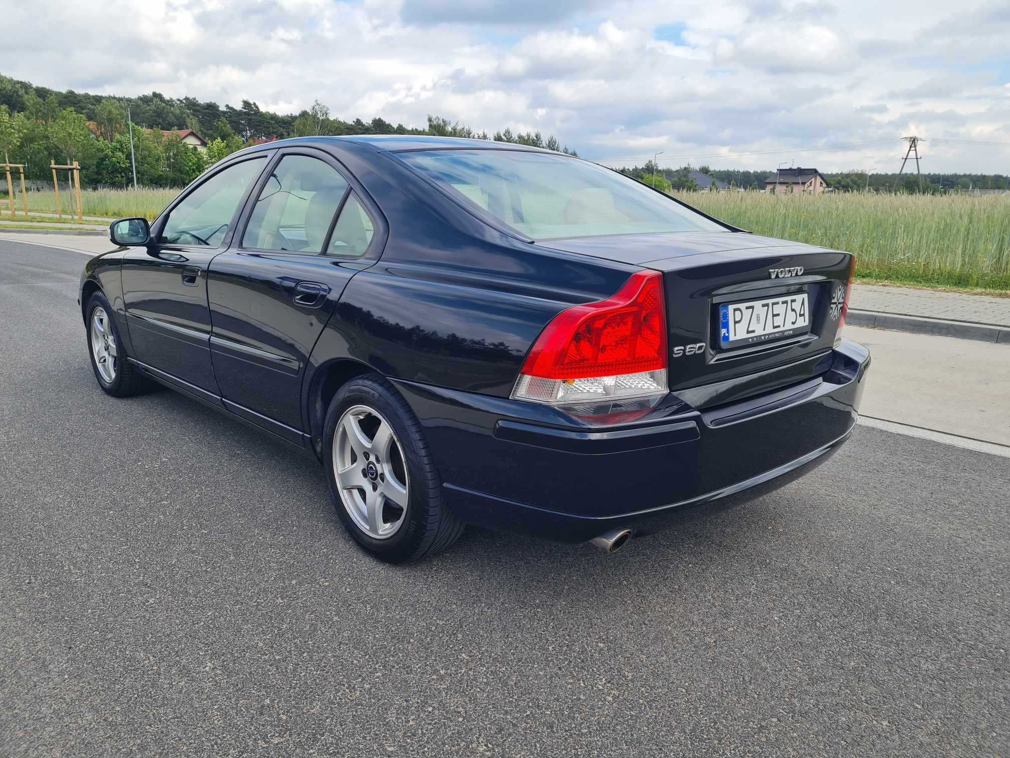 Volvo s60 2.0t +gaz skóry alufelgi climatronic