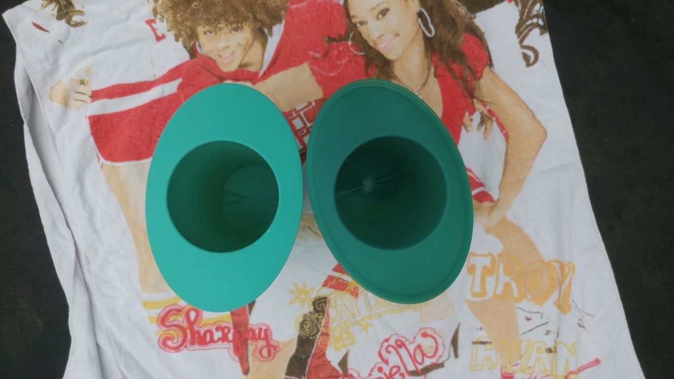 Pojemniki dwa ZESTAWY do chłodzenia TUPPERWARE zestaw