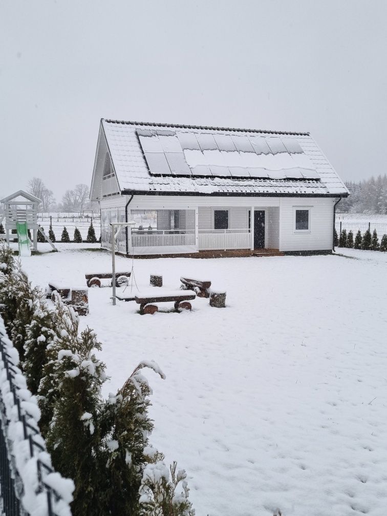 Domek całoroczny nad Jeziorem Mazury Giżycko Jacuzzi Spa Sauna Łódka