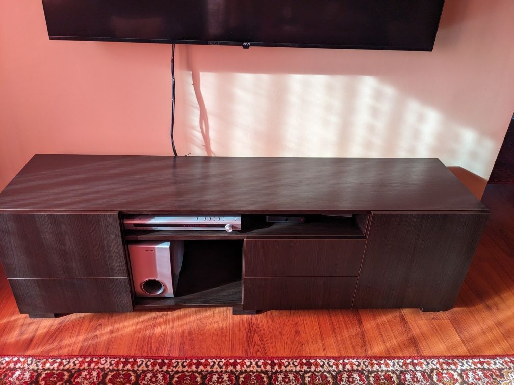 Szafka RTV pod telewizor