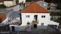 T2 em fase de remodelação com logradouro e churrasqueira !