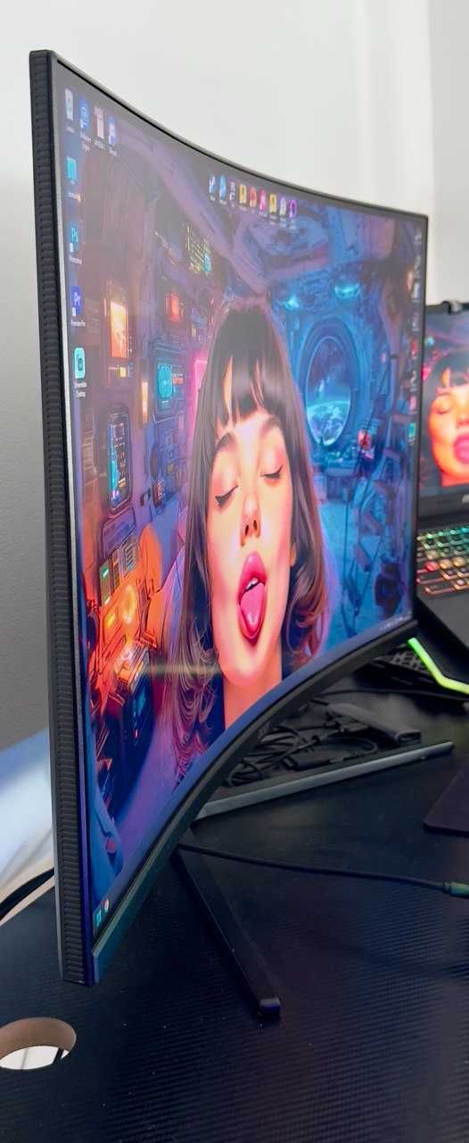 Monitor Gaming Curvo 32' 165hz 1ms QUADHD 1440P