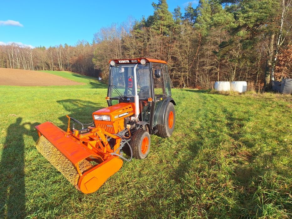 Traktorek ogrodniczy Kubota 8200hst 4wd