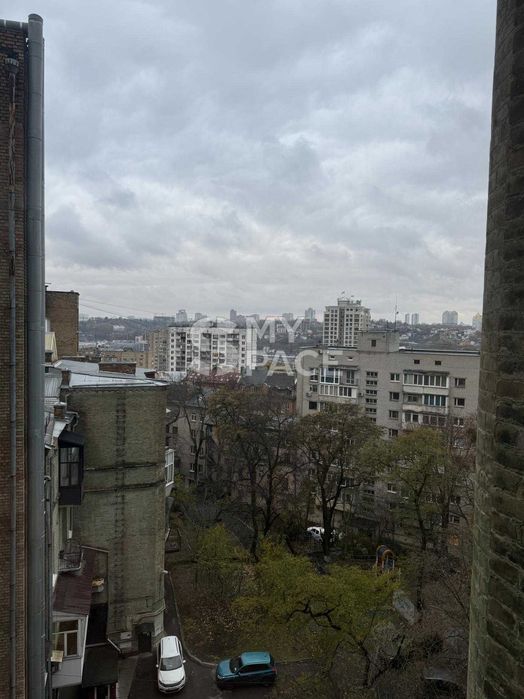 Продаж 2к вул. Тарасівська 8 Паньківщина Центр ст.м. Університет