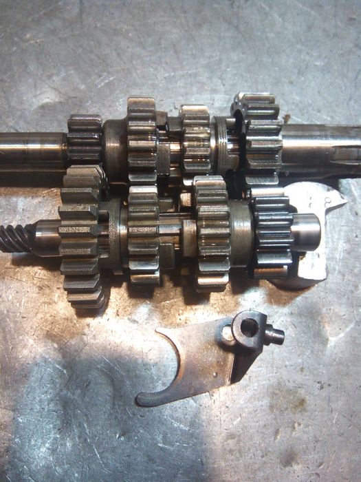продам кпп коробку передач ява jawa 638 люкс, 634, 634 люкс.