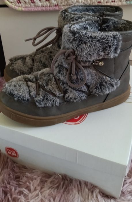 Продам зимние полусапожки(сапоги, ботинки) для девочки 37 р