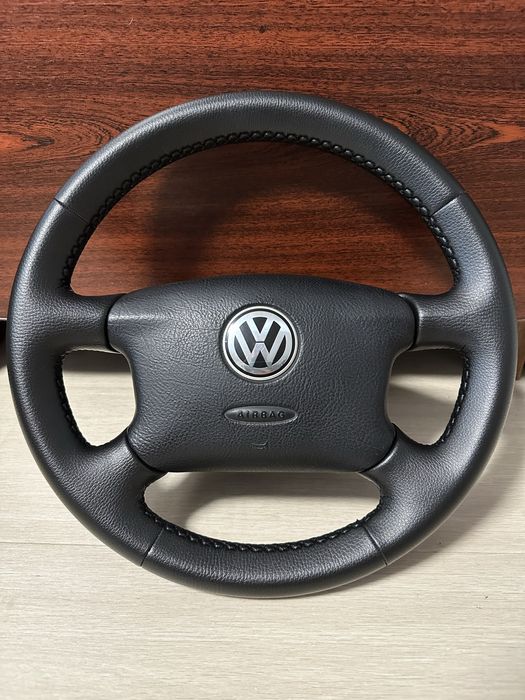 Руль, кермо Гольф 4