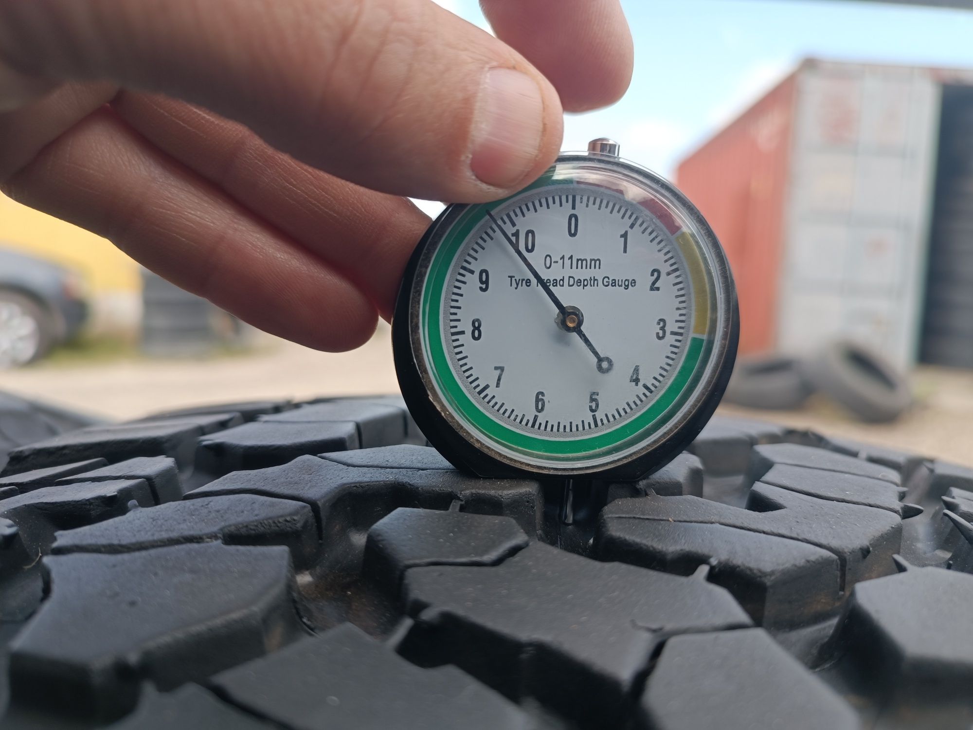 Автошини 255x65r17 BFGoodrich All terrain з Германії стан ідеальний