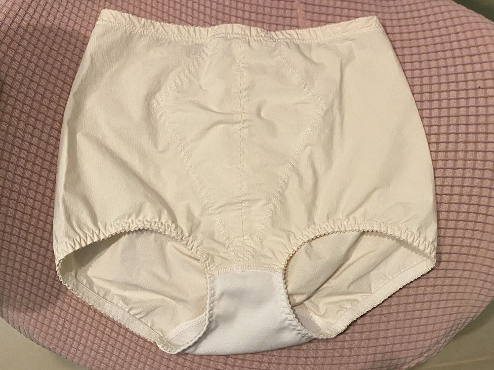 Majtki modelujące wyszczuplające rozmiar 38/40 Lycra