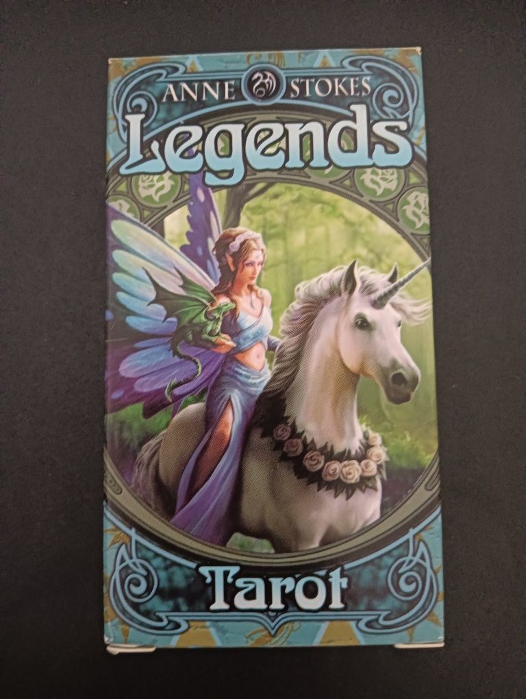 Vendo Tarot vários estão novos na caixa