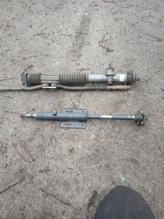 Продам рулеву рейку