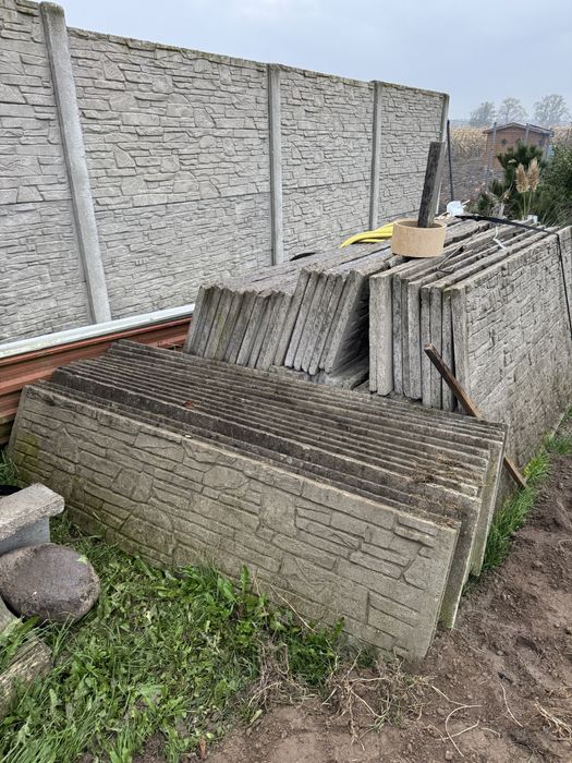 Płyty betonowe na ogrodzenie ze wzorem.35zł/szt.