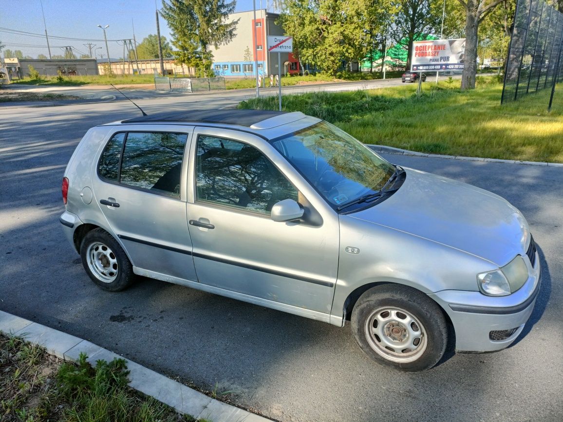 Volkswagen polo Lift  1.4 MPI 2001 bez rdzy