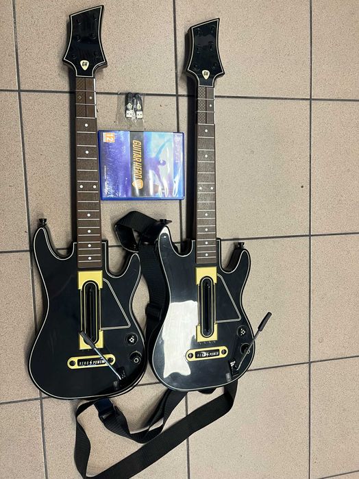 Guitar Hero Live ps4 + 2 giatry + 2 odbiorniki