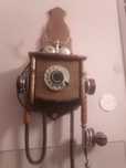 TELEFON ANALOGOWY WISZĄCY (ścienny) "BARON"  PRL antyki wykonany z dre