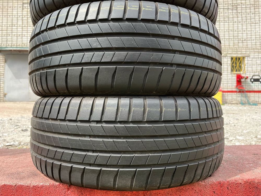 Шини 225/40 R18 Bridgestone резина бу літо