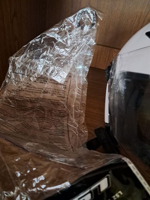 Мотошолом LS2 білий XL