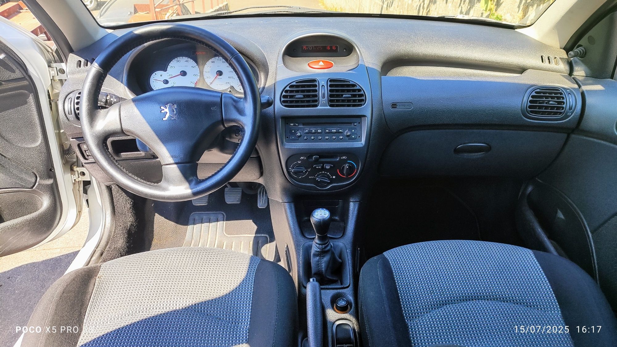 RESERVADO ... Só 1 dono , com A.C. e 162.000 kms