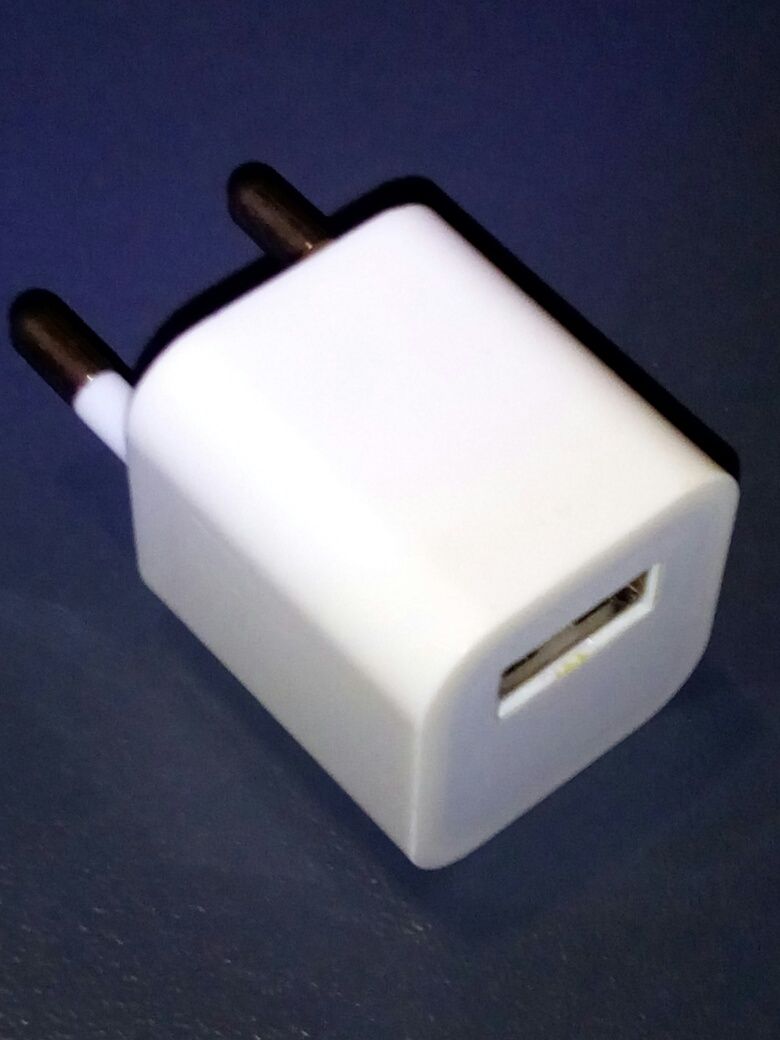 Зарядное устройство LISTED A1265 USB для телефона