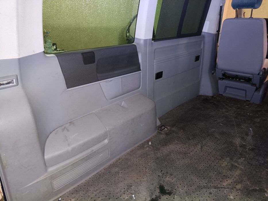 Boczki tapicerka podsufitka VW  T5 Transporter caravelle