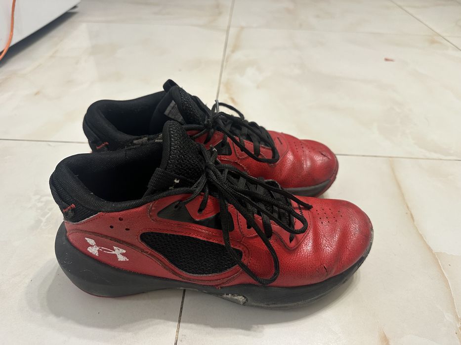 Кросівки under armour