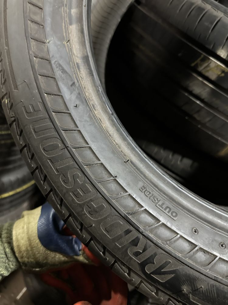 Шины БУ 245 50 R 19 Bridgestone alenza 001 Run Flat Резина