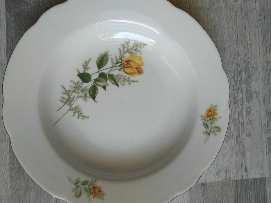 Serwis obiadowy porcelana