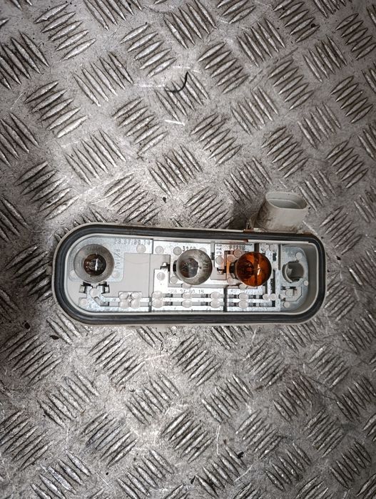 Audi A4 B6 Kombi wkład lampy prawy tył tylny