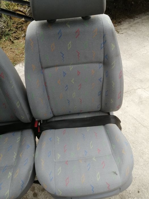 Продам сидушки в гарному стані