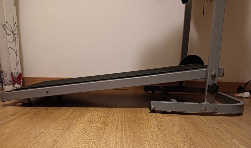 Passadeira Mecânica , Desportiva.