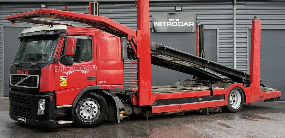 Volvo FM 420 19T REBOQUE PORTA 5/6 PRONTO SOCORRO