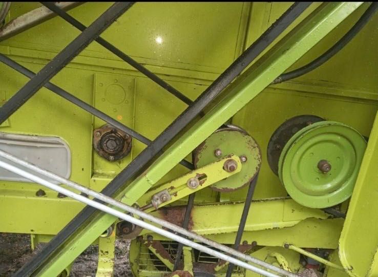 Продам зернозбиральний комбайн claas compact 30