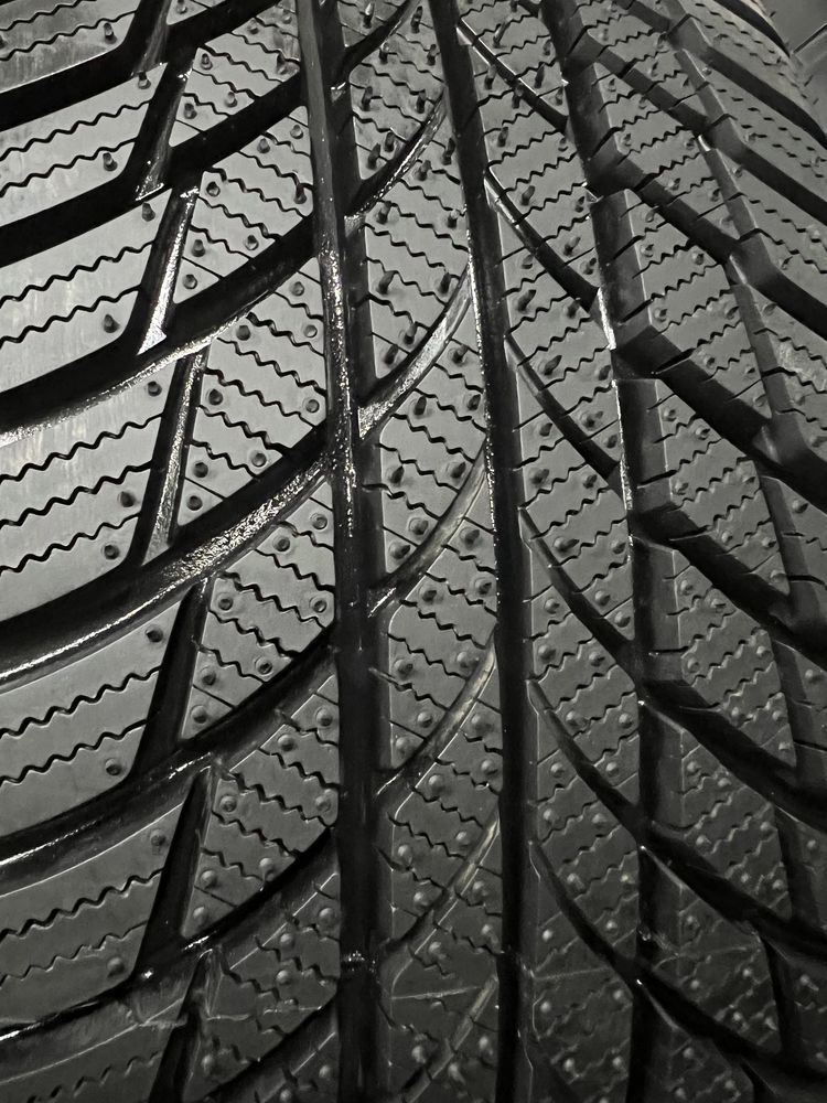 Bridgestone 205/60R16 зима шини резина шины
