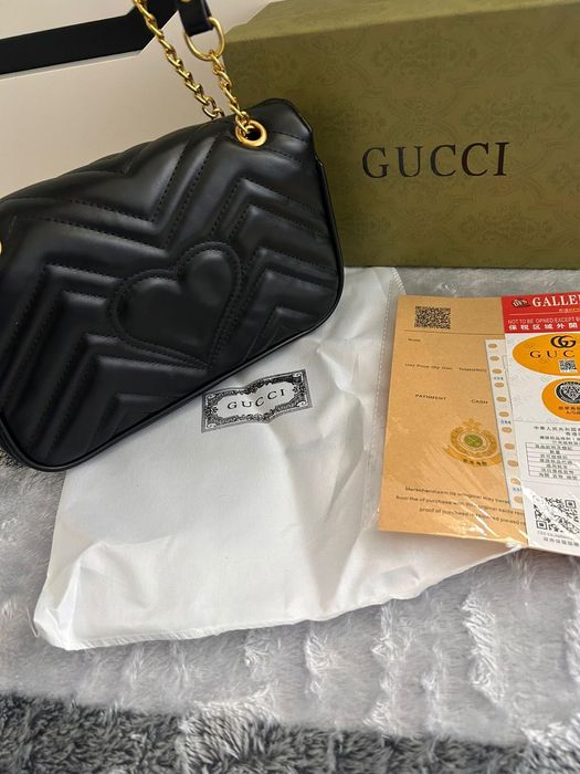 Mala Gucci preta