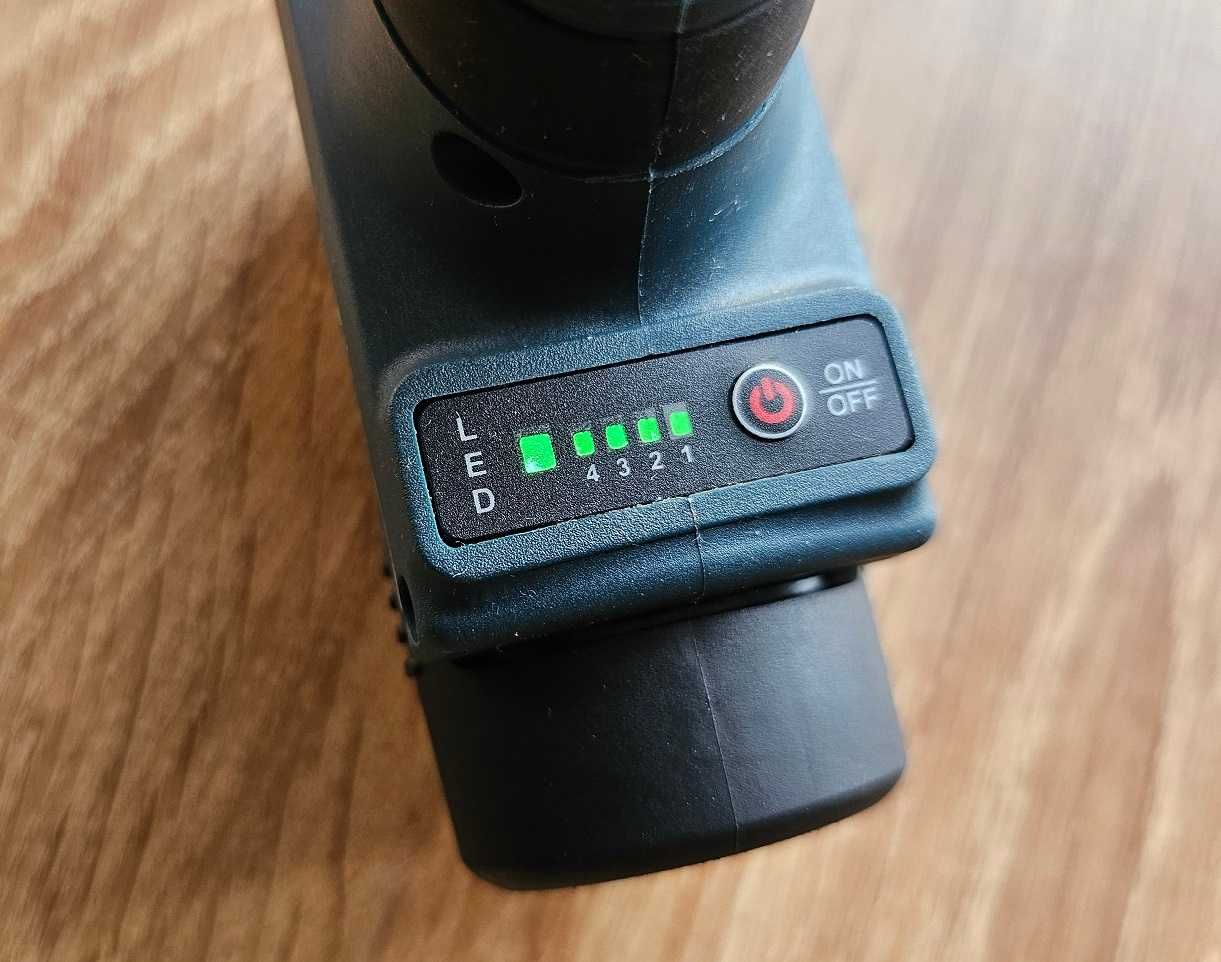 SUPER PREZENT dla sadownika ogrodnika działkowca SEKATOR ELEKTRYCZNY