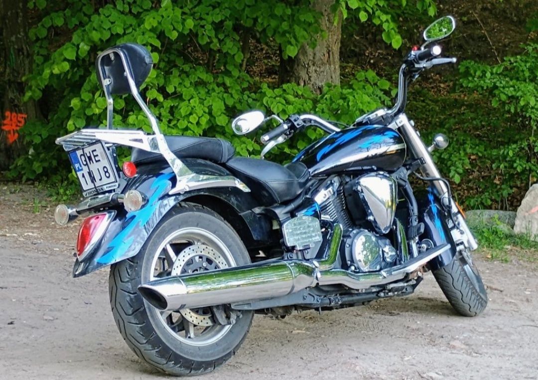 Yamaha XVS1300 07r.