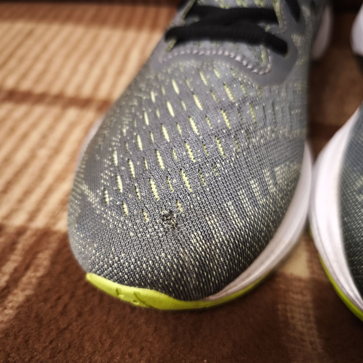 Чоловічі кросівки asics