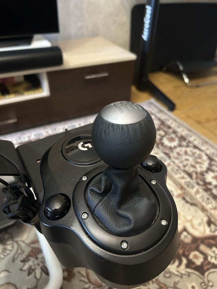 Logitech G923 + Shifter + стійка до керма