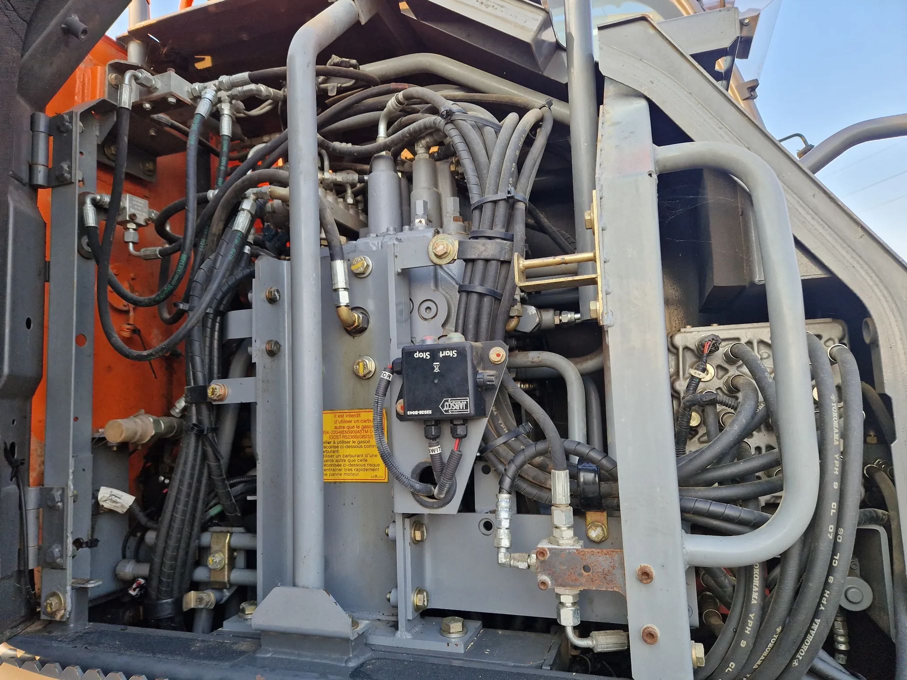 Hitachi ZX145  Cat/ Liebherr/Volvo/ Rototilt szczypce