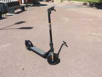 Продам електросамокат Ninebot KickScooter F25E