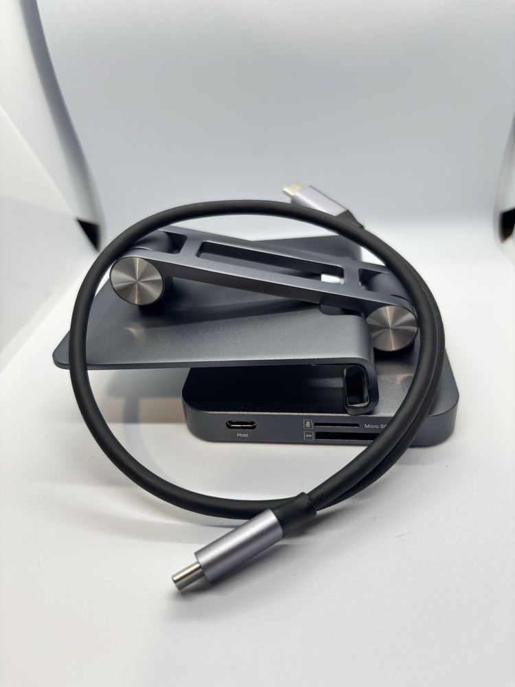 USB C Hub Docking Station