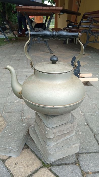 Stary czajnik  piękny