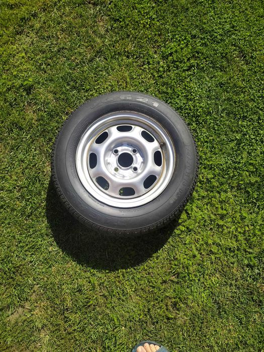 Pelnowymiarowe kolo zapasowe 4x100 Vw golf 3 polo 6N seat ibiza