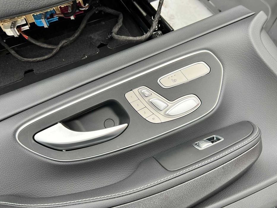 Сиденья сидіння салон Mercedes V-класу W447 Віто Віано V-klass