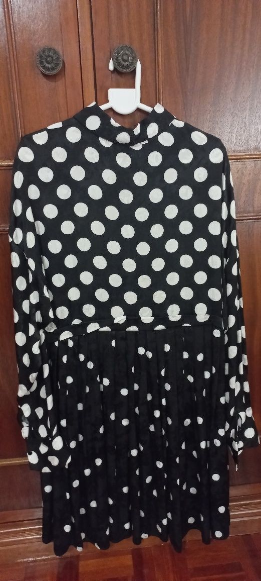 Vestido bolinhas Zara